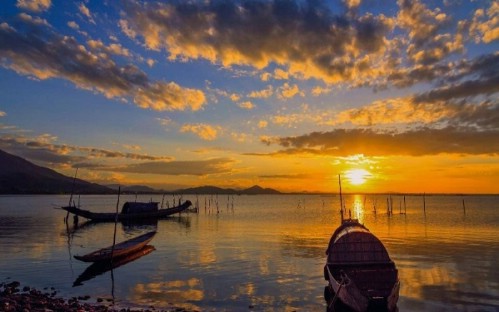 Sunset At Tam Giang Lagoon Hoi An