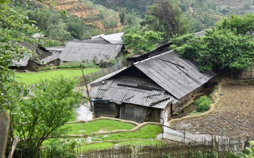 Sapa Trekking Tour 3 Days 2 Nights By Day Bus (Overnight at Hotel)