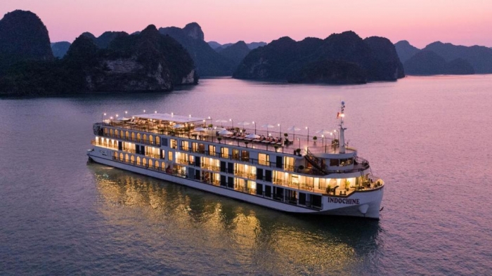 Ha Long - Lan Ha bay Indochine Cruise